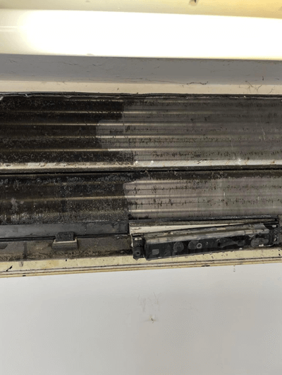Before and after split system air conditioner evaporator coil deep cleaning and sanitising service by MyTradie Services Sydney